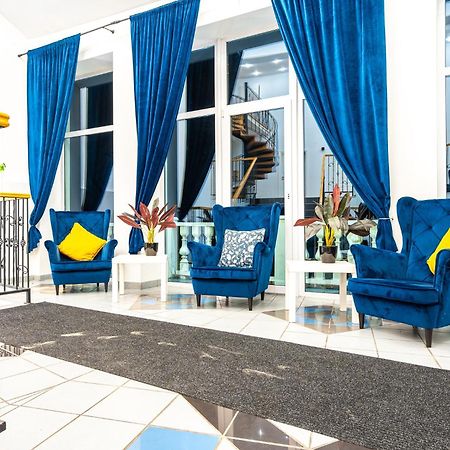 Great Polonia Ustka Bed & Breakfast Екстериор снимка
