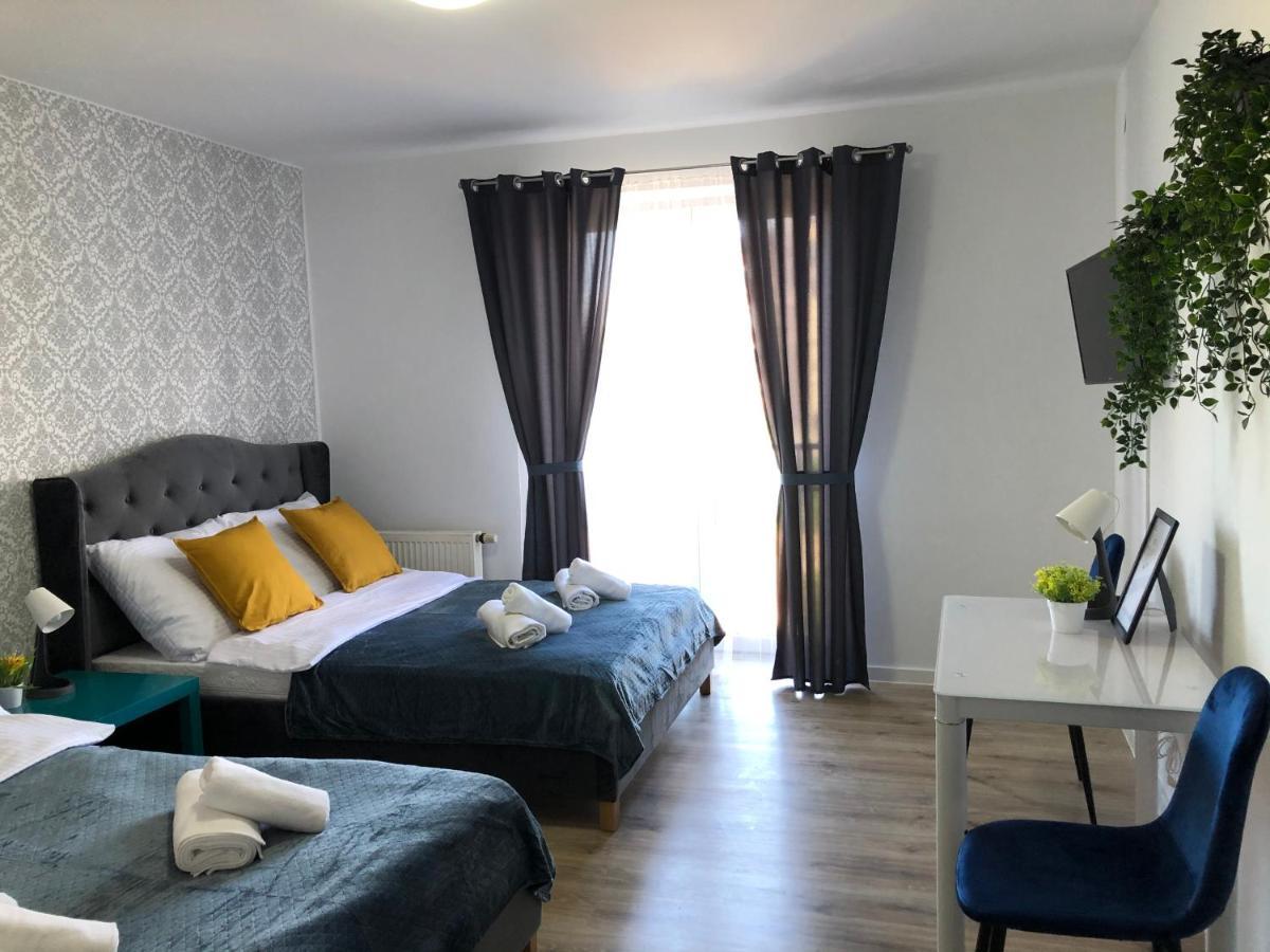 Great Polonia Ustka Bed & Breakfast Екстериор снимка