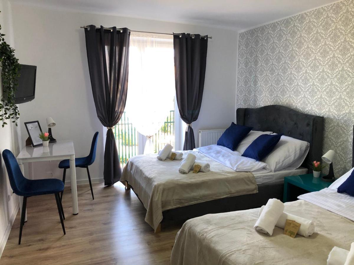 Great Polonia Ustka Bed & Breakfast Екстериор снимка