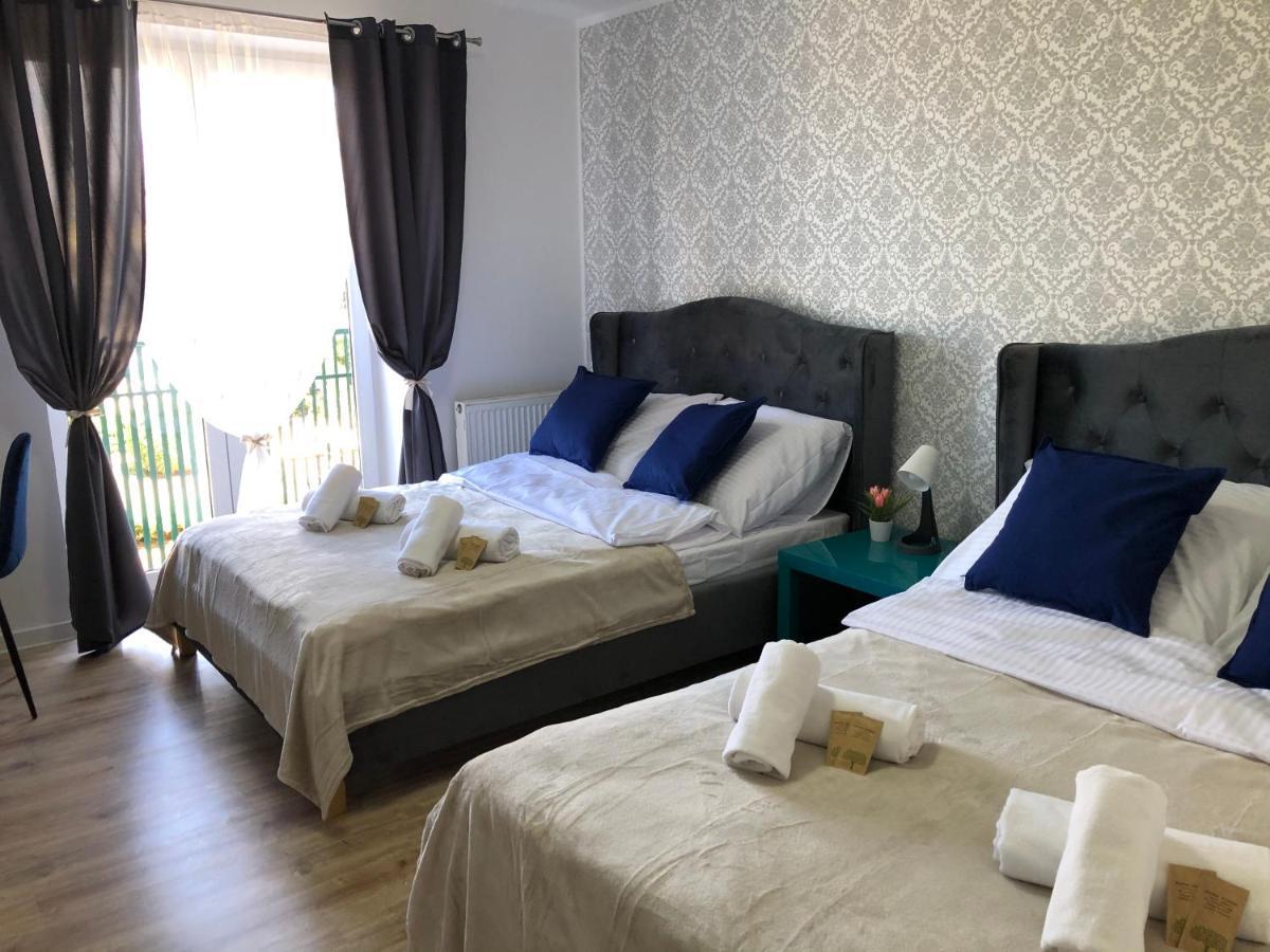 Great Polonia Ustka Bed & Breakfast Екстериор снимка