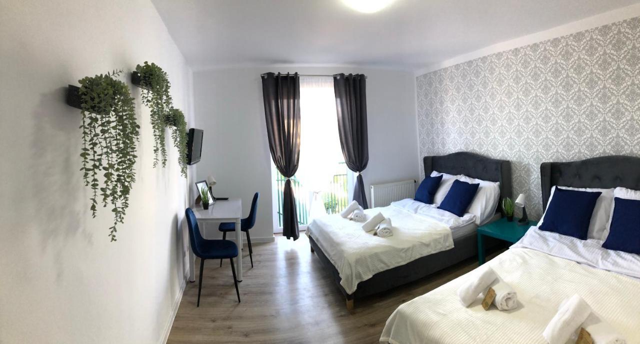 Great Polonia Ustka Bed & Breakfast Екстериор снимка