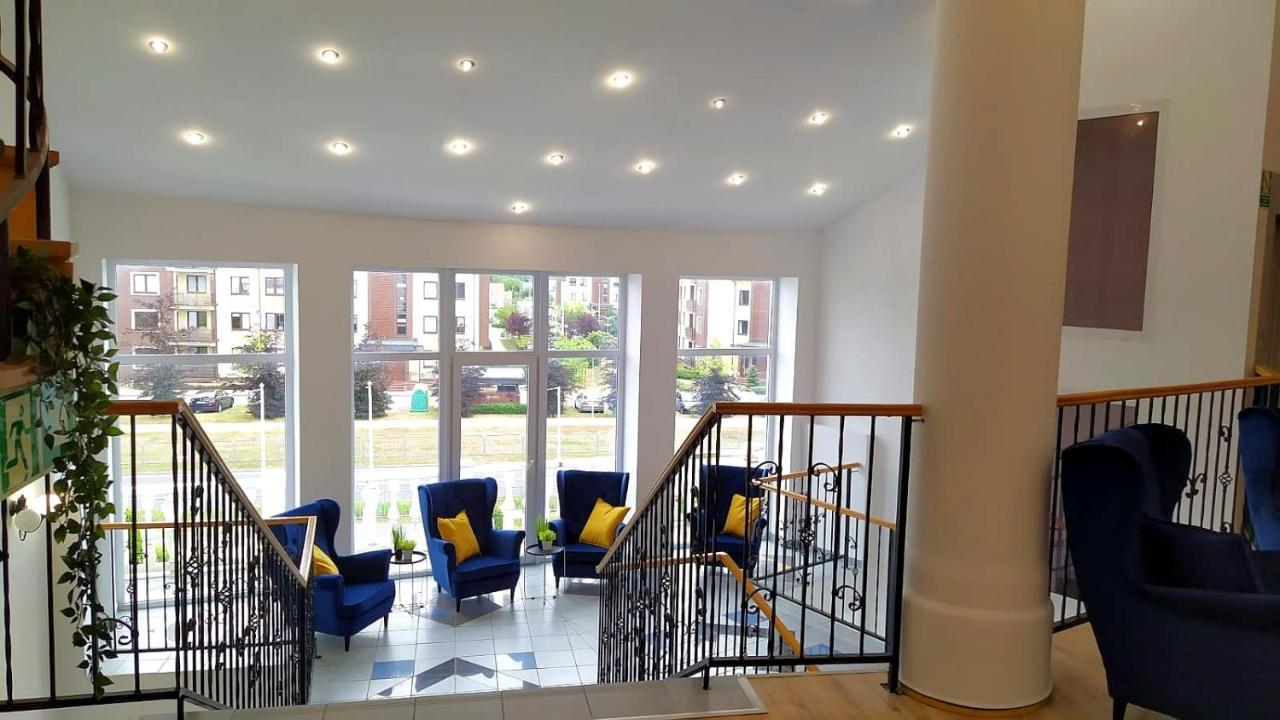 Great Polonia Ustka Bed & Breakfast Екстериор снимка
