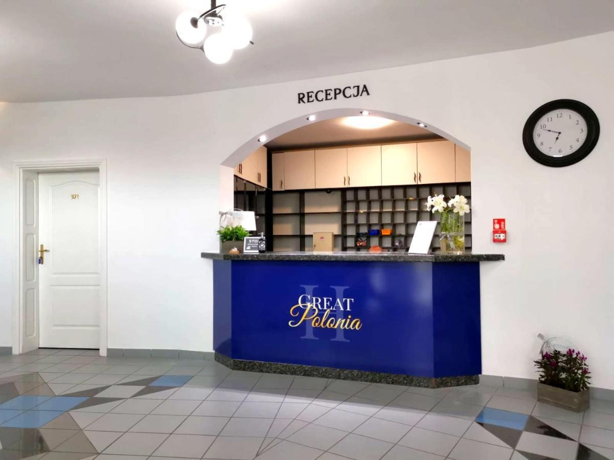 Great Polonia Ustka Bed & Breakfast Екстериор снимка
