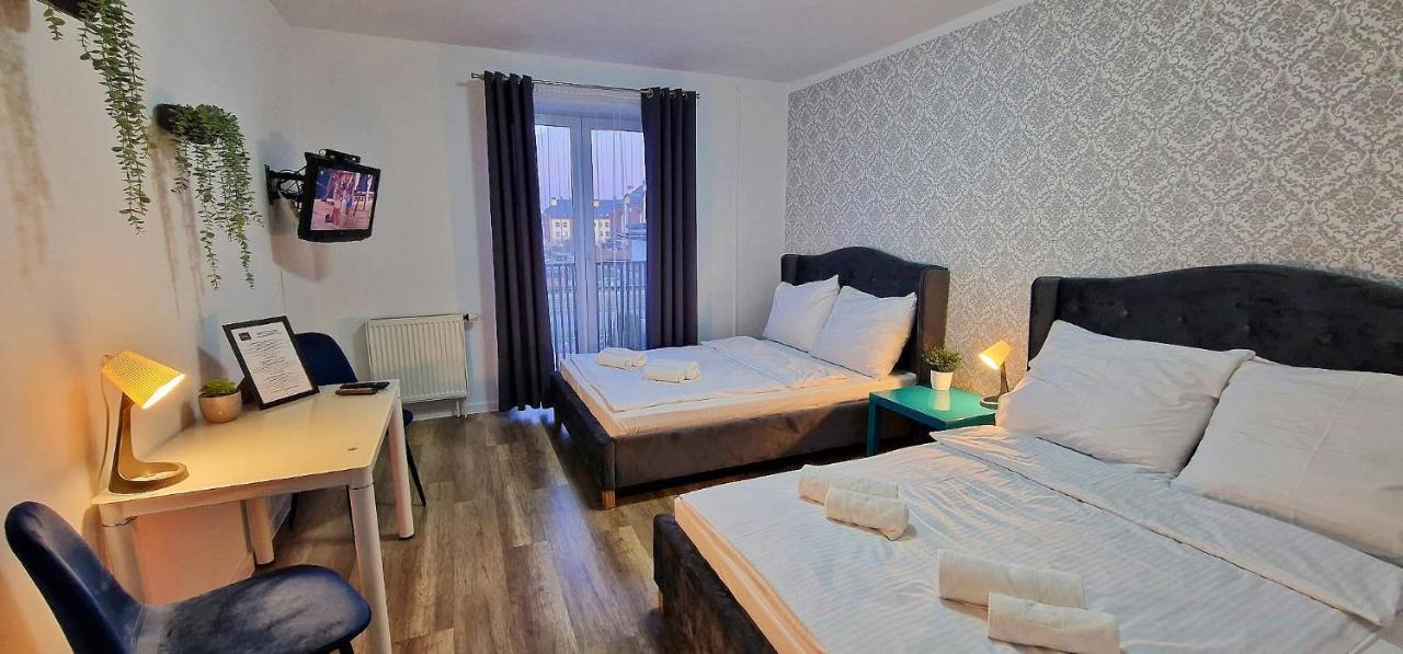 Great Polonia Ustka Bed & Breakfast Екстериор снимка