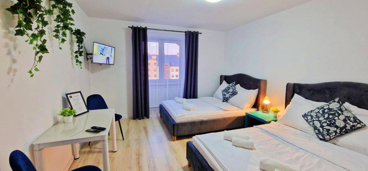 Great Polonia Ustka Bed & Breakfast Екстериор снимка