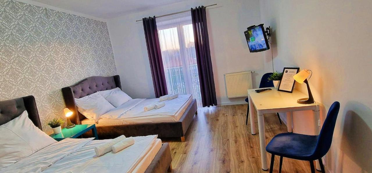 Great Polonia Ustka Bed & Breakfast Екстериор снимка